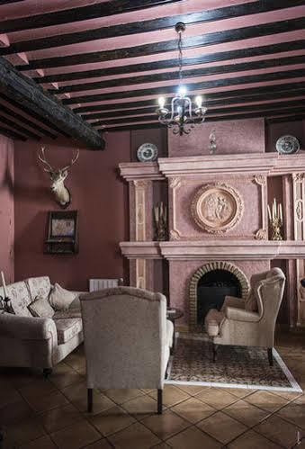 Casa Grande De 3* El Burgo